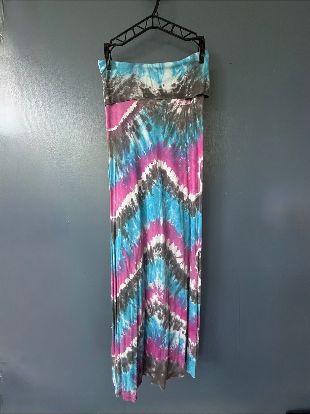 Billabong strapless Tie-Dye Maxi dress in Teal & Magenta
